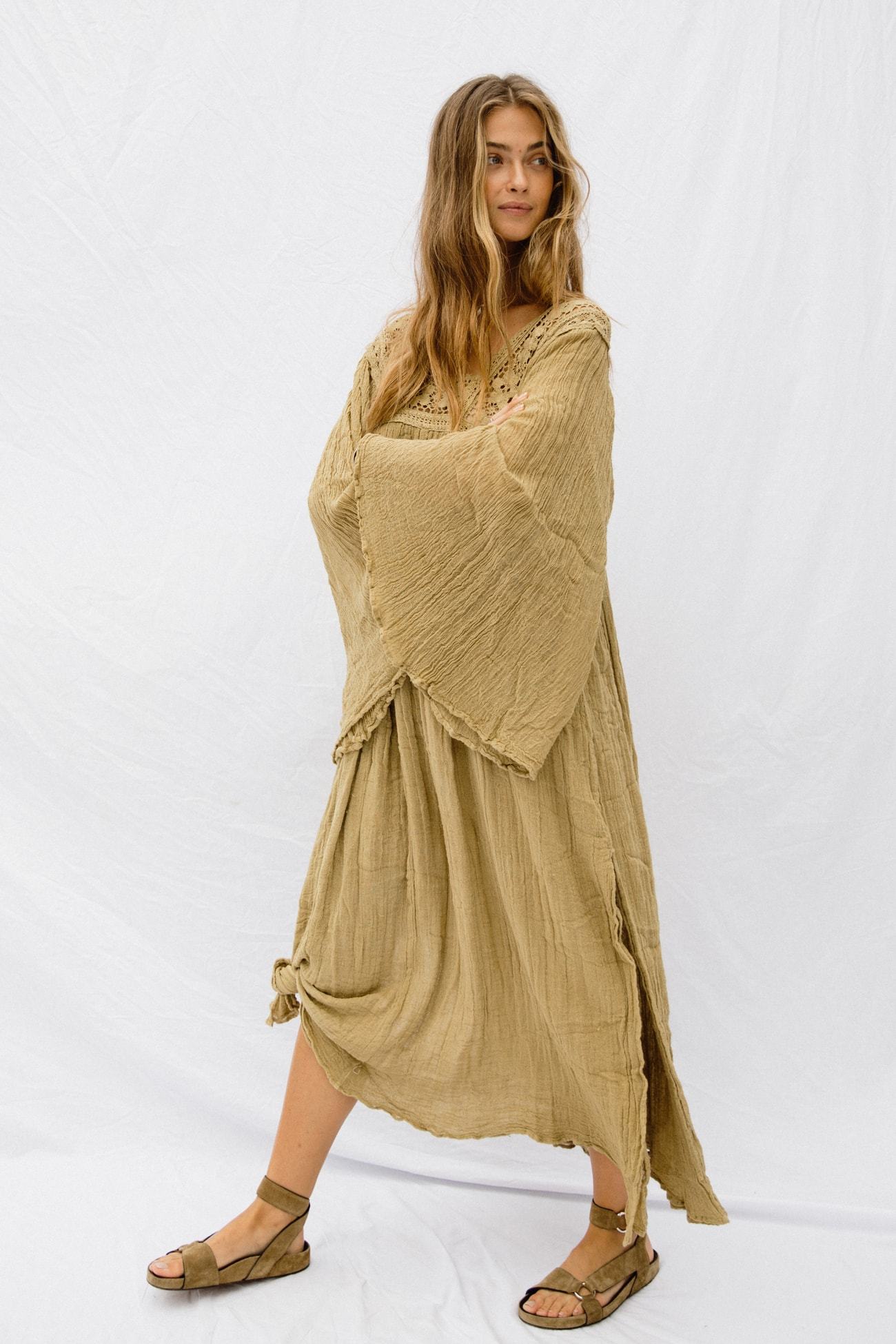 El Dorado Dress - Parallax Theme Los Angeles El Dorado Dress - Parallax Theme Los Angeles